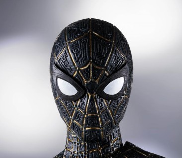 S.H.Figuarts Spider-Man: No Way Home Spider-Man (Black & Gold Suit) With Bonus