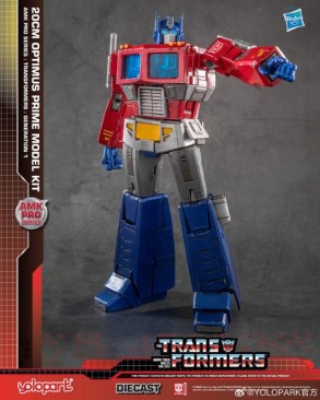 Yolopark AMK Pro Series Optimus Prime Model Kit