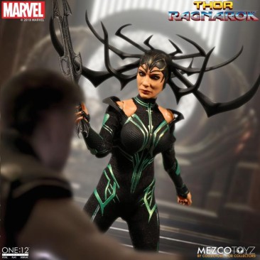 Mezco Toyz Thor: Ragnarok Hela One:12 Collective